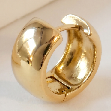Chunky Gold Huggie Hoop Earrings | Julie Saldivia