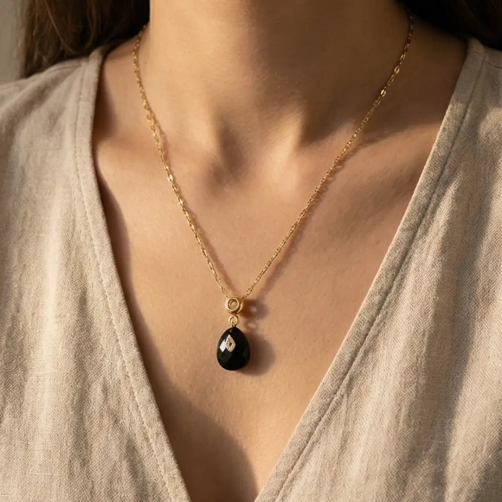 Black Onyx Teardrop Pendant Necklace – 18K Gold Plated Minimalist Chain