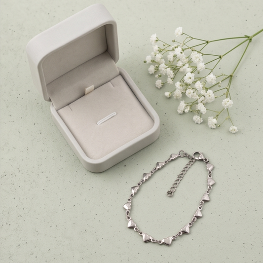 Amour dainty heart chain bracelet in silver stainless steel with jewelry gift box