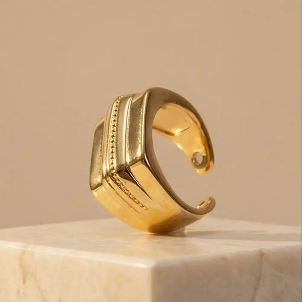 gold ear cuff adjustable no piercing minimalist modern jewelry close up detail