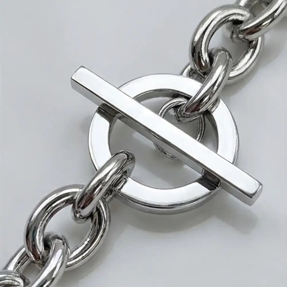 silver toggle clasp detail chunky chain bracelet modern jewelry Julie Saldivia